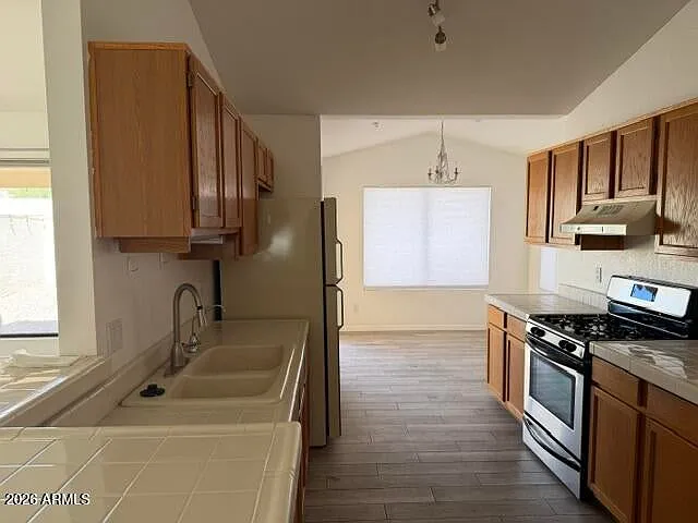 2 bed, 1440 sqft, $2,350 — Photo 4
