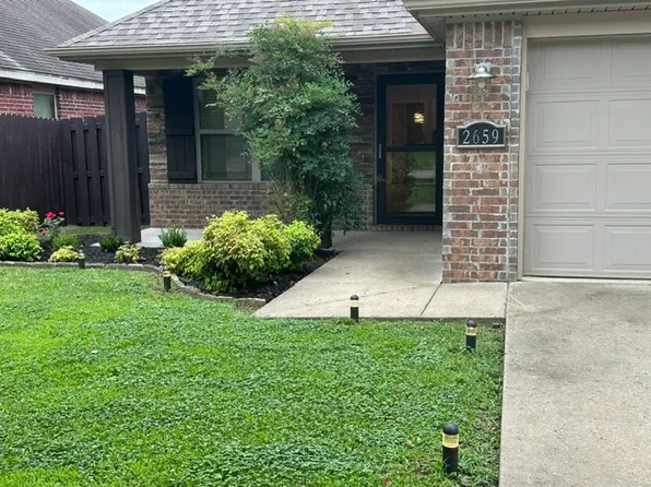 2659 N Villa Blvd, Fayetteville, AR 72703
