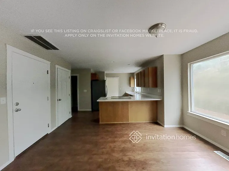 1926 31st Ave SE — Photo 7
