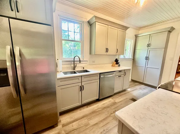 (undisclosed Address), Orono, ME 04473