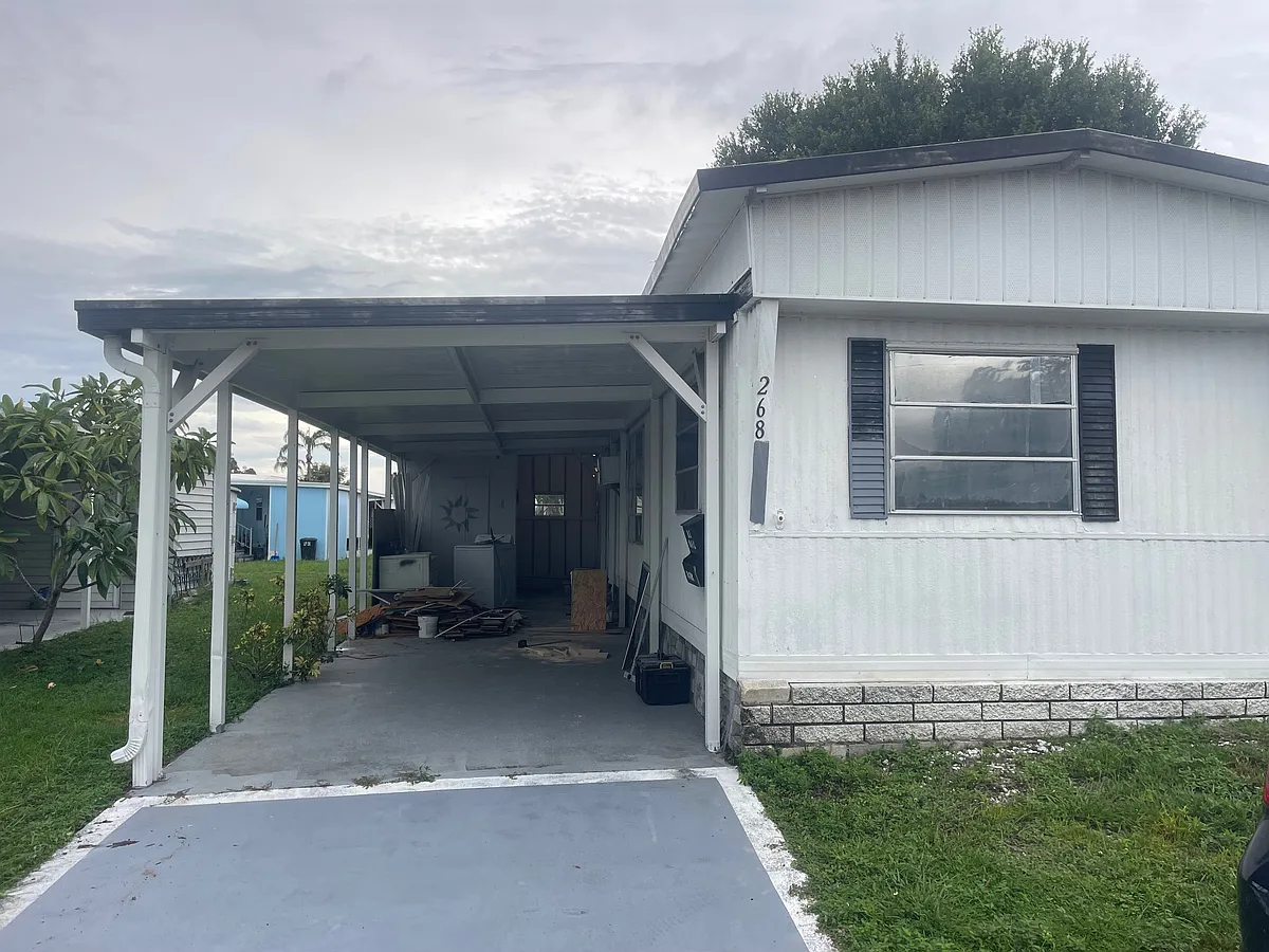 Building Photo - 601 Starkey Rd #268