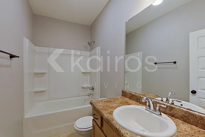 7071 Shadesbrook Cir — Photo 8