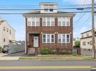 50 Van Riper Ave, Elmwood Park, NJ 07407