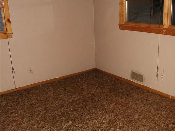 5th image of 88 Hays Cir