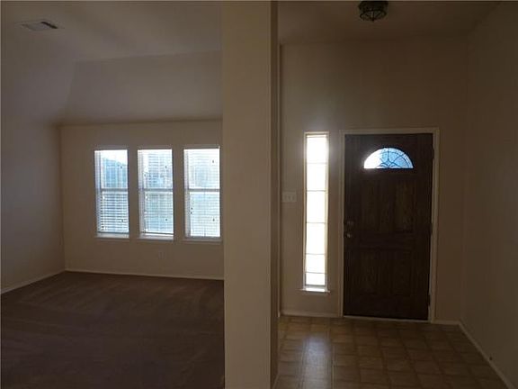 3rd image of 1555 Haynie Bnd
