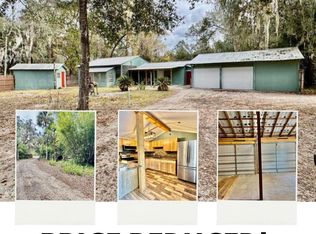 25025 SE 101st Ave, Hawthorne, FL 32640