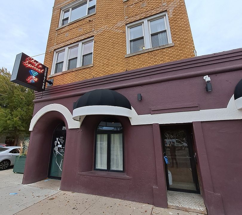 1st image of 2165 N Western Ave #3