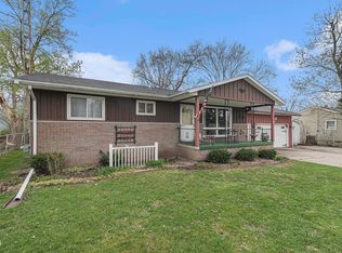 1496 E Williamson St, Burton, MI 48529