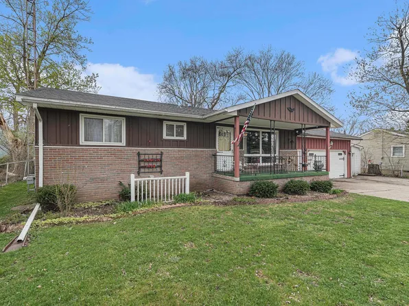 1496 E Williamson St, Burton, MI 48529