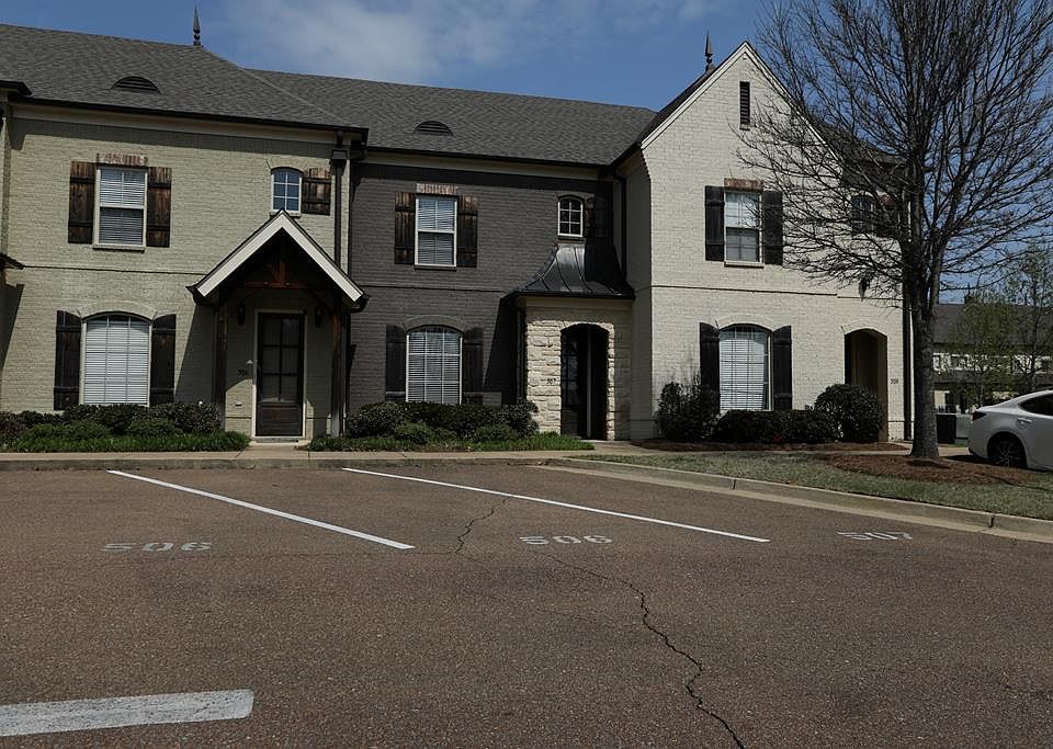 1st image of 103 Farm View Dr #507