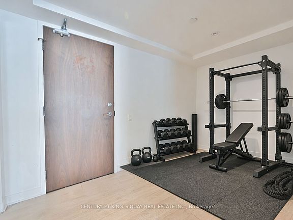 5th image of 70 Queens Wharf Rd #510