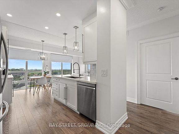 4th image of 7730 Kipling Ave #902