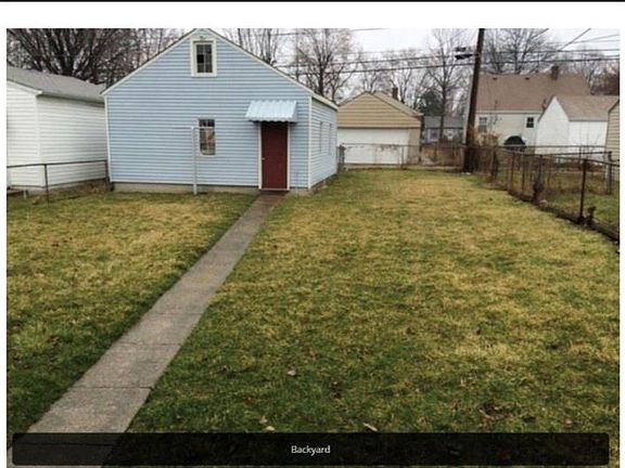 3rd image of 2251 S Randolph St