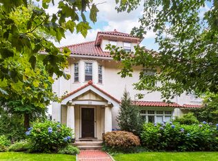 289 Clinton Rd, Brookline, MA 02445