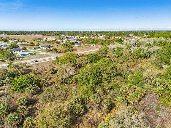 3rd image of 7400 NE Raintree Boulevard