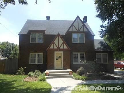 View of house from the street. Very few college hill homes have a double drive.