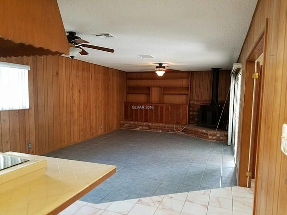4th image of 1716 E Oakey Blvd