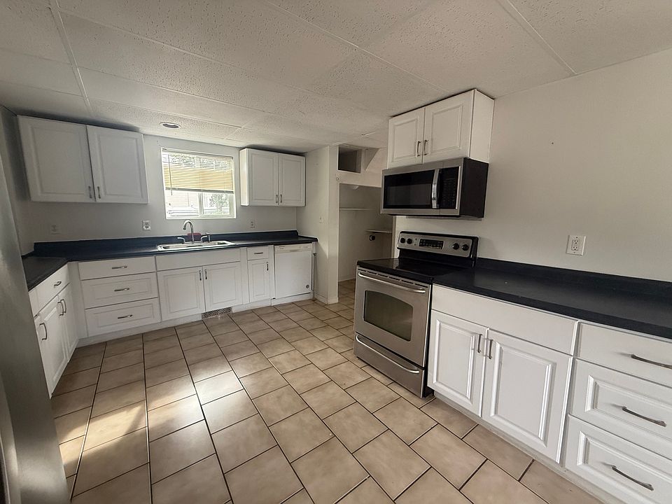 1st image of 14 Arcadia St #2
