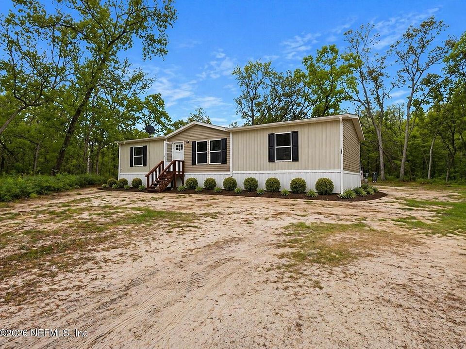 1st image of 121 JANET Drive
