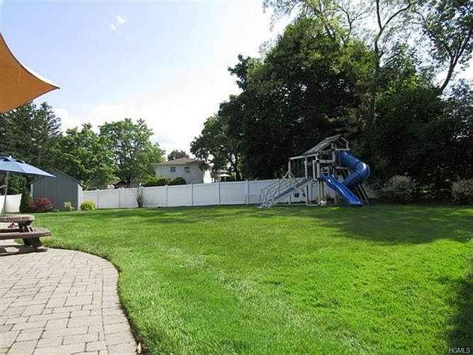 2nd image of 1 Terrace Ave