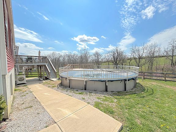 5th image of 505 Panzeretta Dr