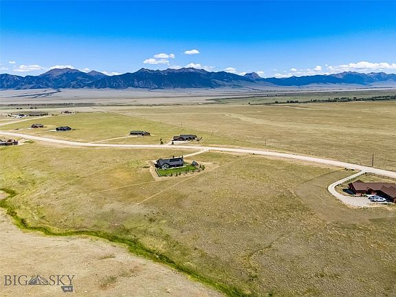 2nd image of 60 Montana Way