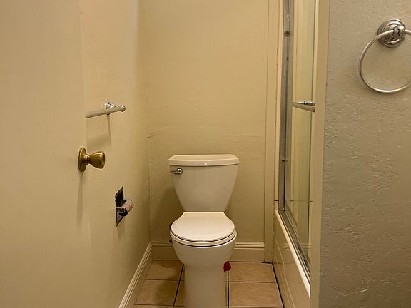 5th image of 2380 Lowell Ave