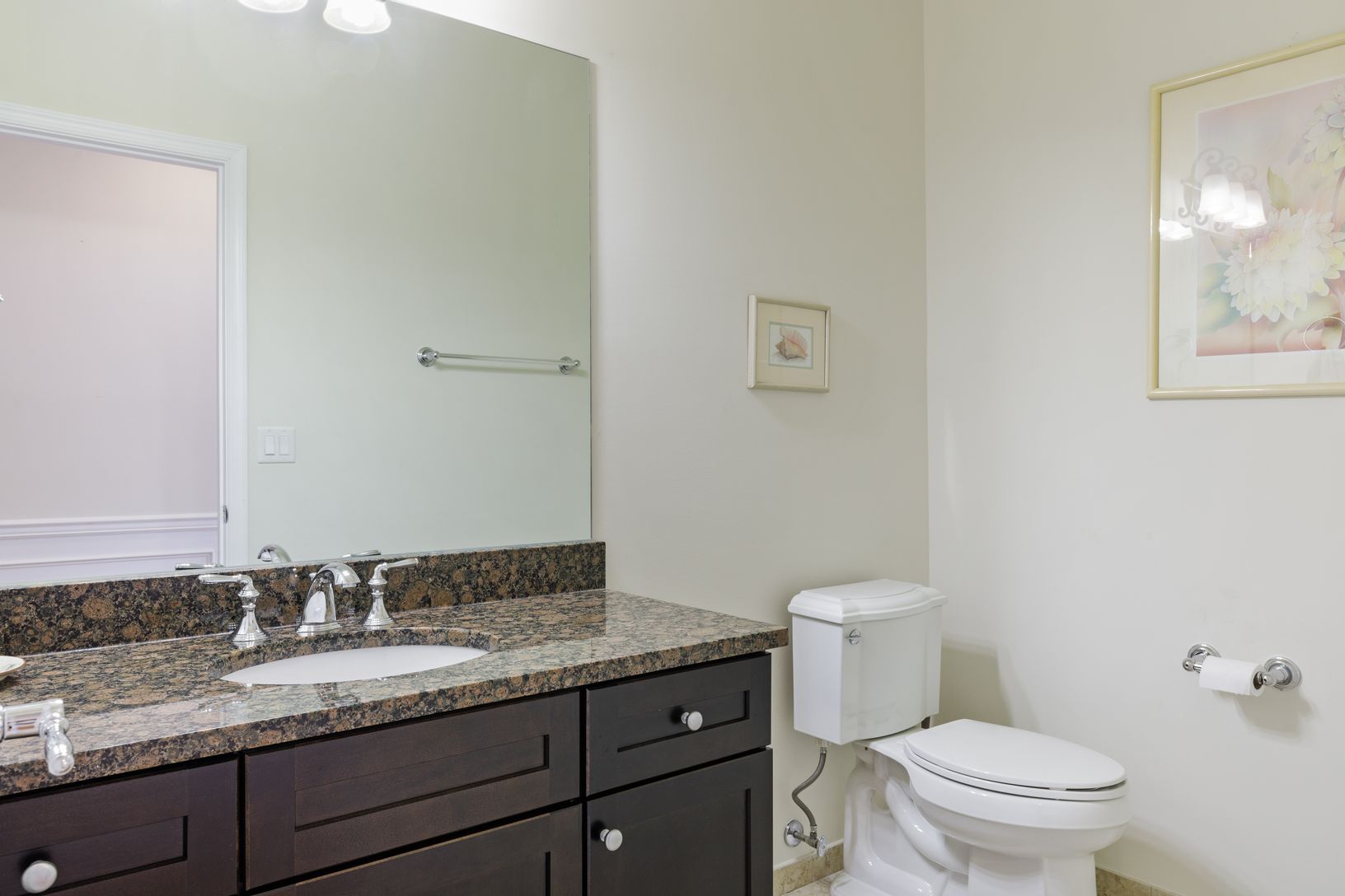  1st Floor Powder Room