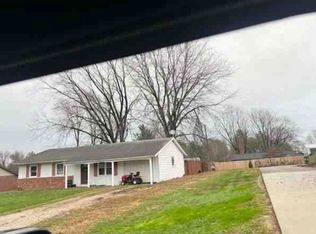 1313 N Kennedy Ct, Petersburg, IN 47567