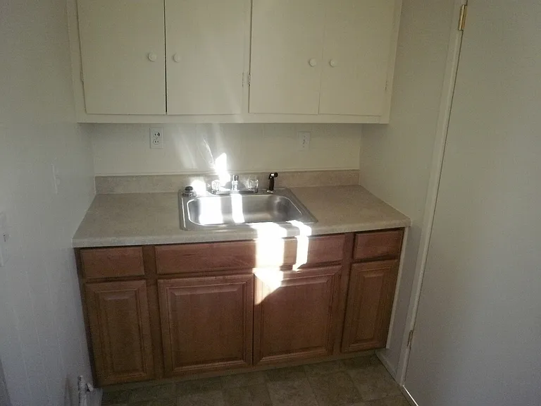 204 Redwood Hwy — Photo 12