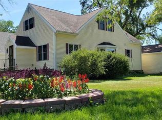 404 6th Ave SE, Pipestone, MN 56164