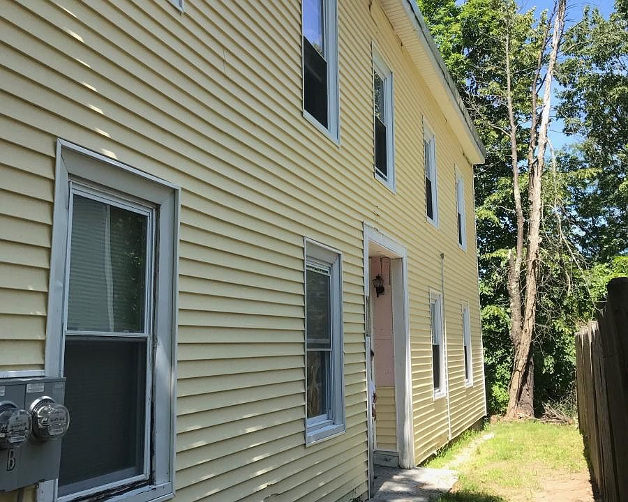 162 Rollstone St, Fitchburg, MA 01420 Zillow
