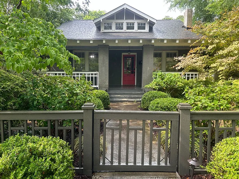 2827 Wilmot Ave — Photo 2