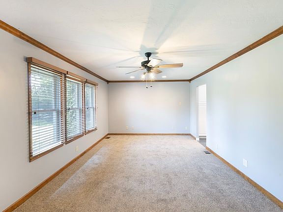 5th image of 551 Broadway