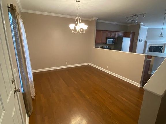 5th image of 119 Avalon Dr