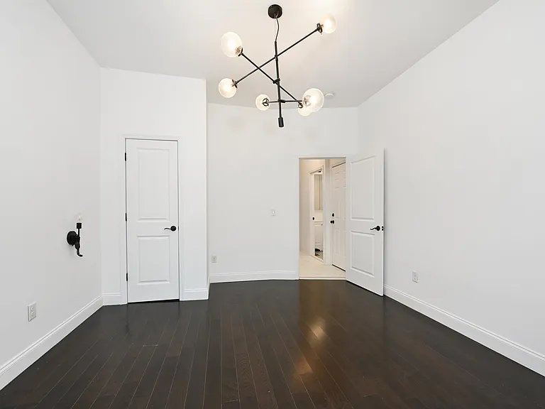 3542 Kennedy Blvd #1 — Photo 7