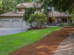 19903 SE 19th St, Sammamish, WA