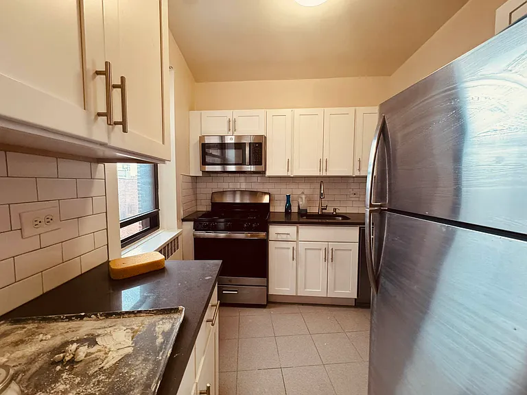 67-87 Booth St #6F — Photo 4