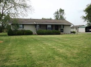 1208 W Randolph St, Mc Leansboro, IL 62859