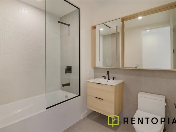 1010 Pacific Street image 14 of 15