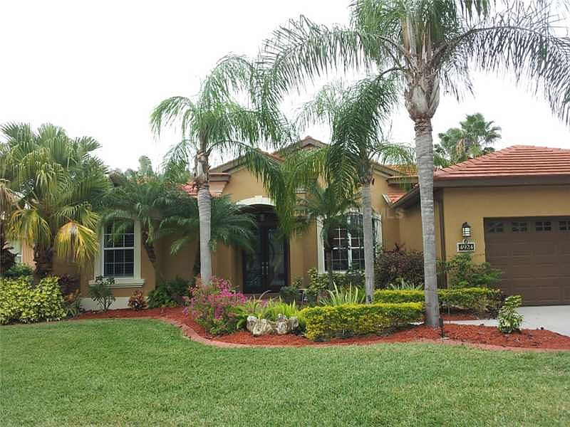 1st image of 4924 Sabal Lake Cir