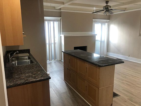 3rd image of 3560 4th Ave #3