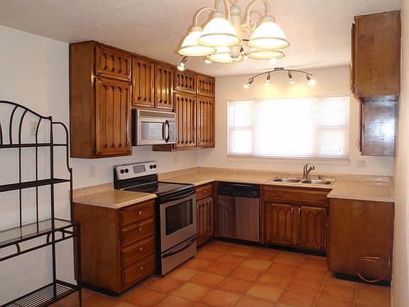 Great new appliances and countertops with new lighting