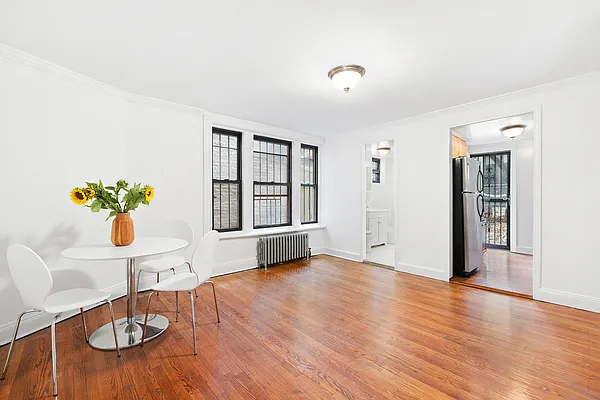 Rented by Compass | media 5