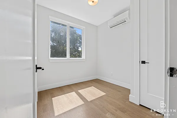 Rented by Brooklyn High Rise LLC | media 14