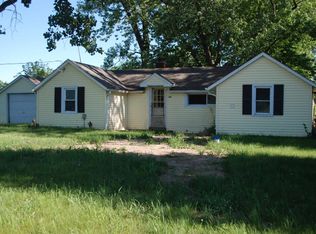 31182 New Rd, North Liberty, IN 46554