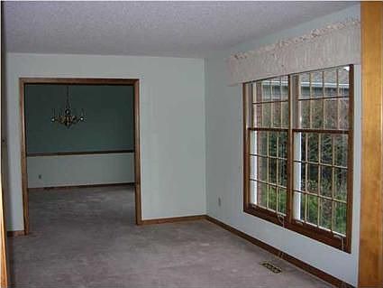 2nd image of 2355 Holbrook Dr