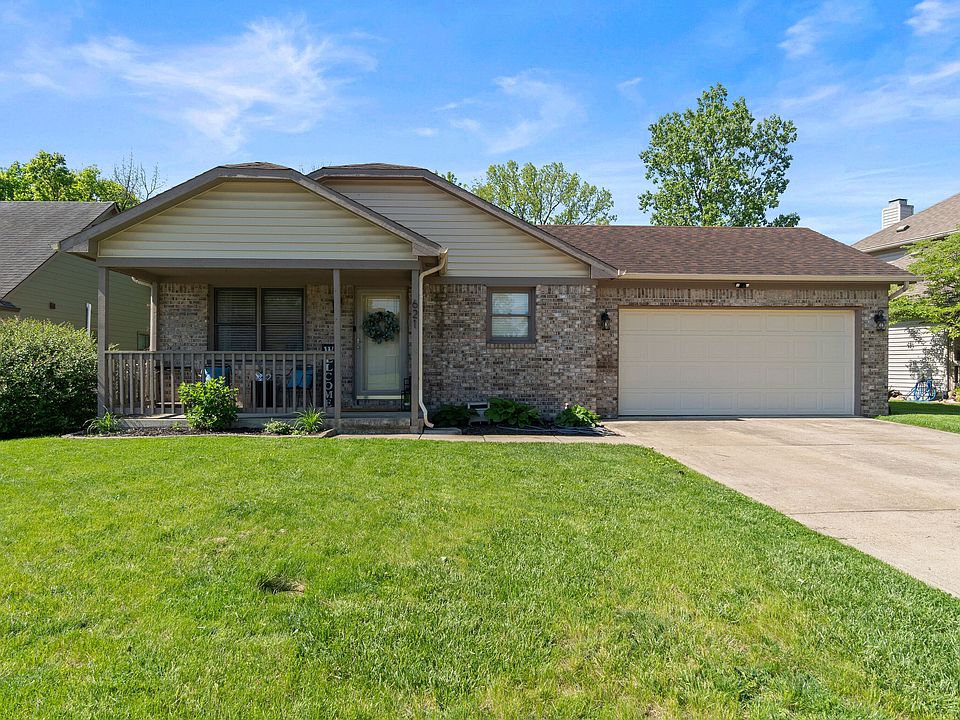 1st image of 621 Louise Dr