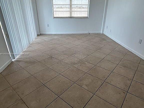5th image of 13390 NE 7th Ave APT 401