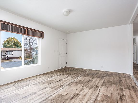 2nd image of 41 Mercury Dr #41